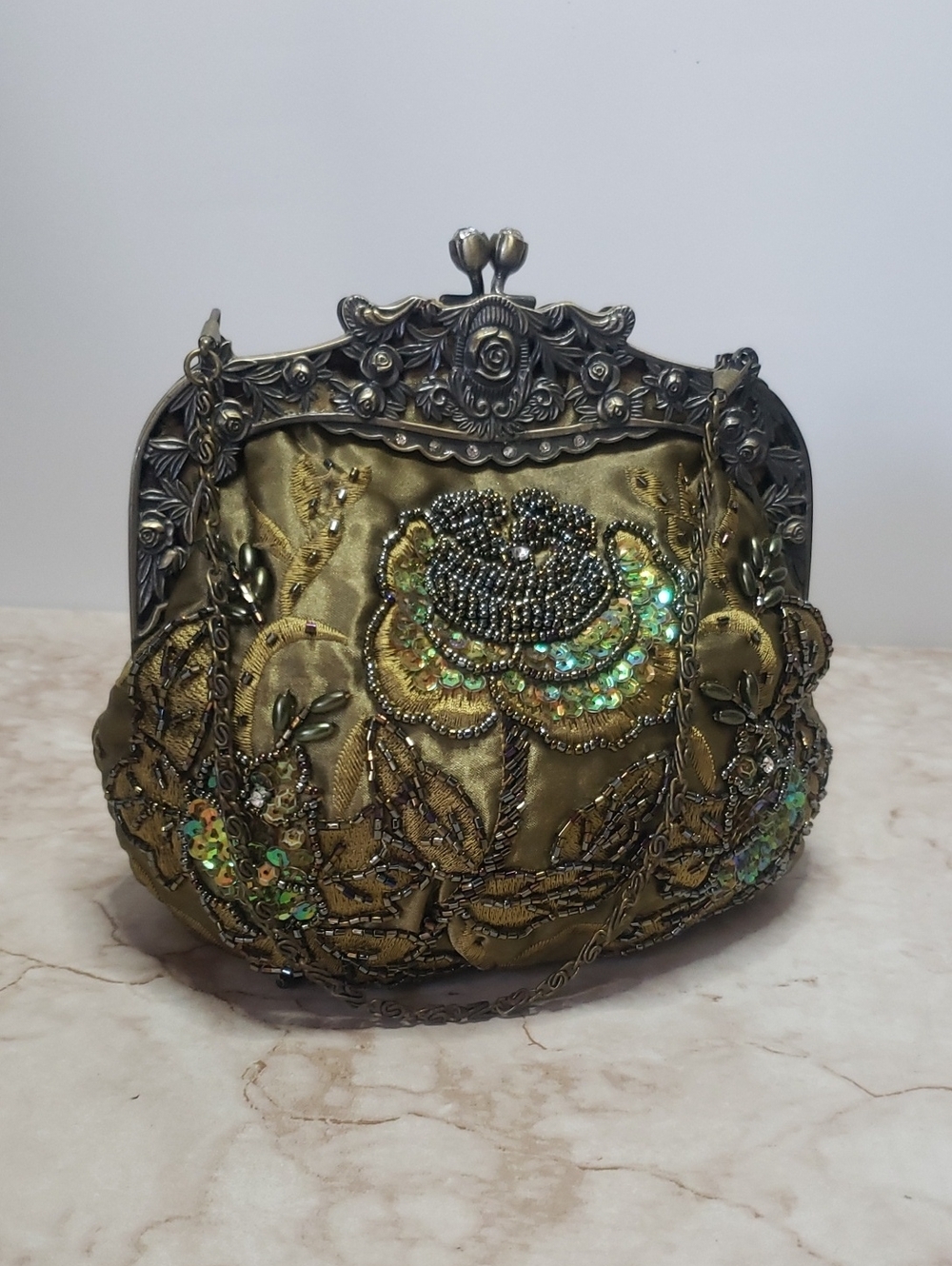Green Beaded Victorian Style Metal Frame  Floral Mini Evening Bag